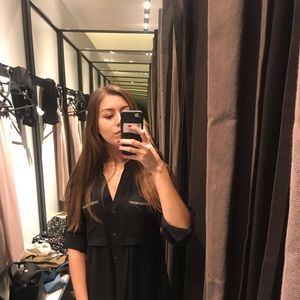 Meet your Posher, Elif